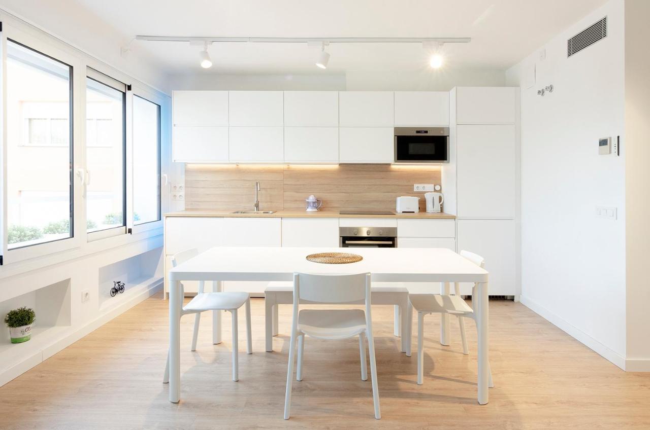 Juli Garreta'S Apartment Girona Bagian luar foto
